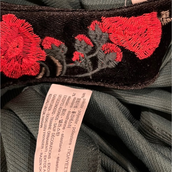 Zara Trafaluc Embroidered Peter Pan collar short sleeve green dress Sz M - Picture 8 of 11